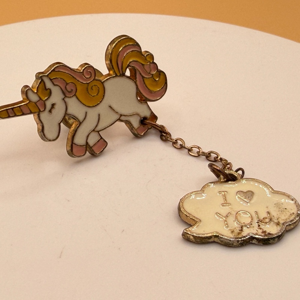 Unicorn Enamel Brooch Pin I Love You Dangle Charm Gold Tone Kawaii Y2K Gift